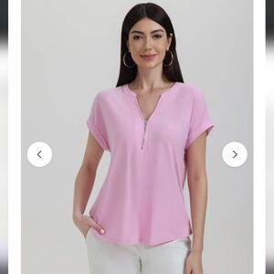 NWT 89th&Madison White Soft Zippered Women's Top